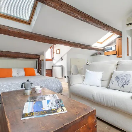 Nice Lovely Attic For 4 Person With Wifi - A/C Veneza Exterior foto